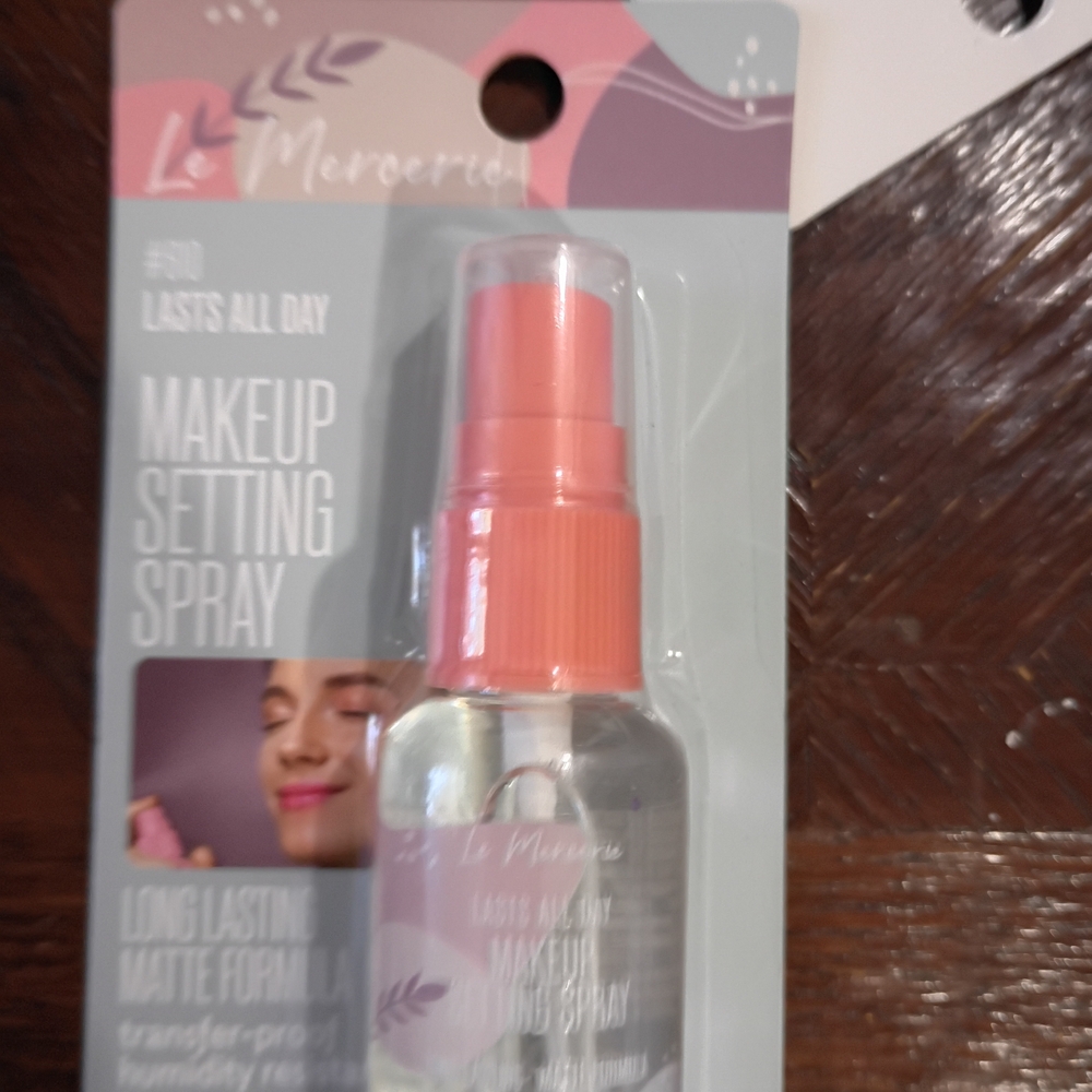 Pink Makeup Setting Spray